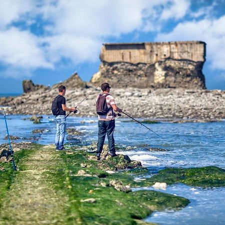  Côté Plage   appartement face mer Le Portel Esterno foto