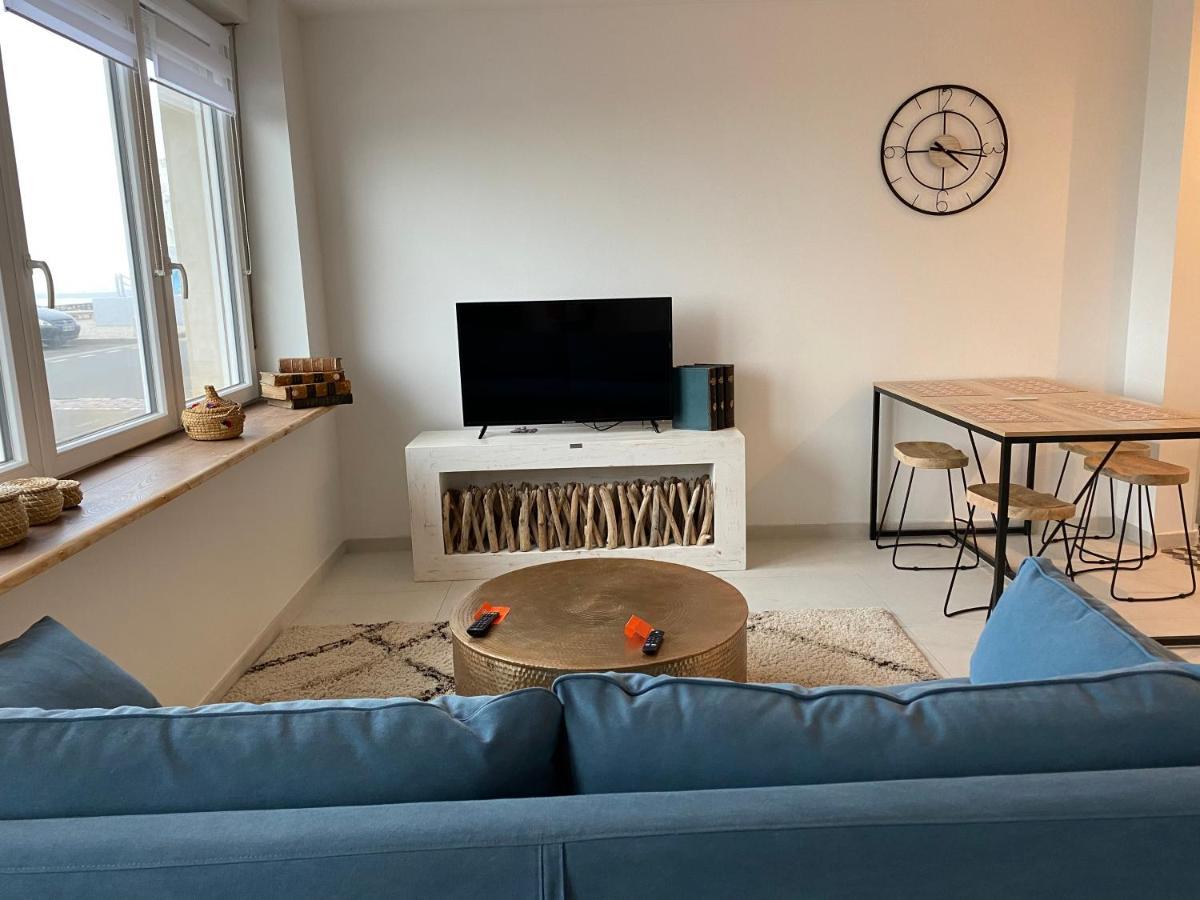  Côté Plage   appartement face mer Le Portel Esterno foto